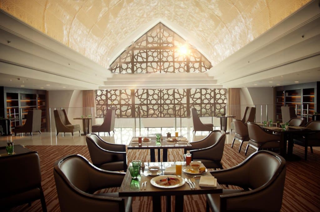 Bab Al Qasr gallery