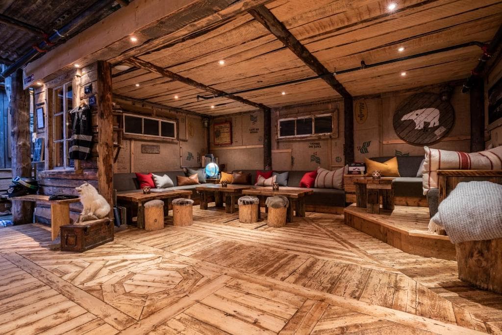 Basecamp Hotel gallery