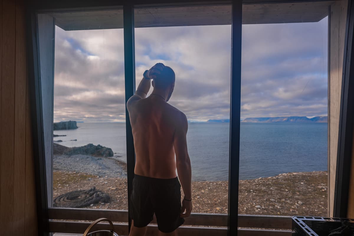 Isfjord Radio Adventure Hotel spa