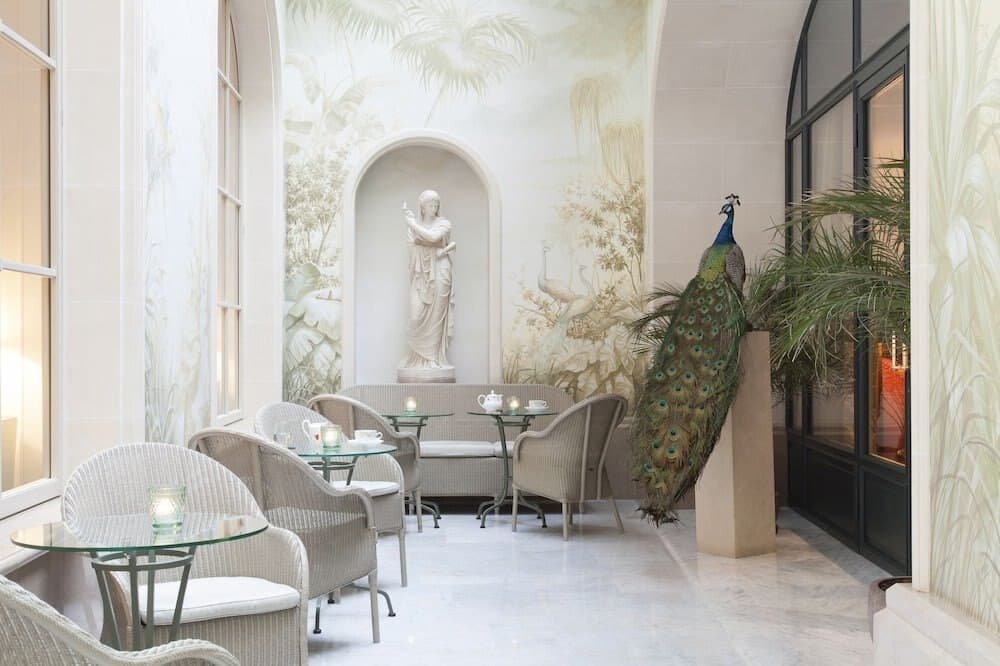 Le Bristol Paris gallery