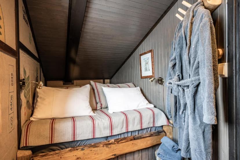 Couple's Suite