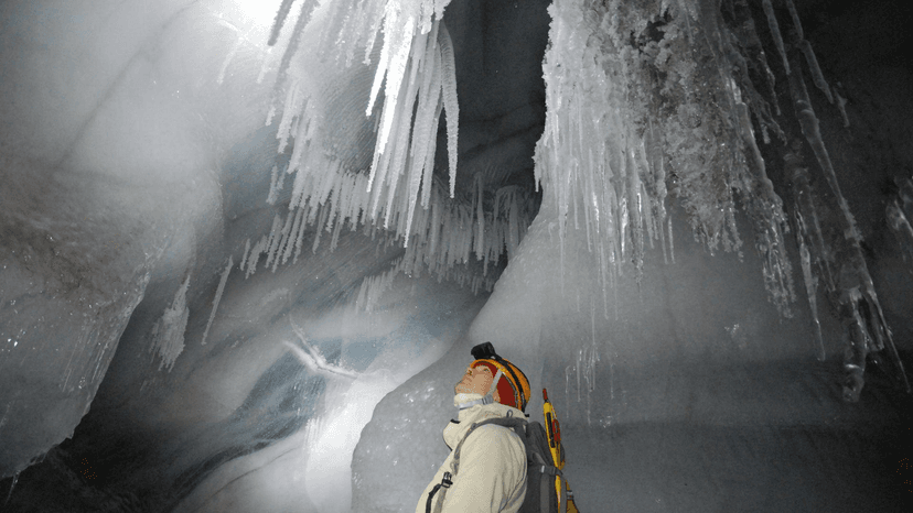 Glacier and ice-cave trips