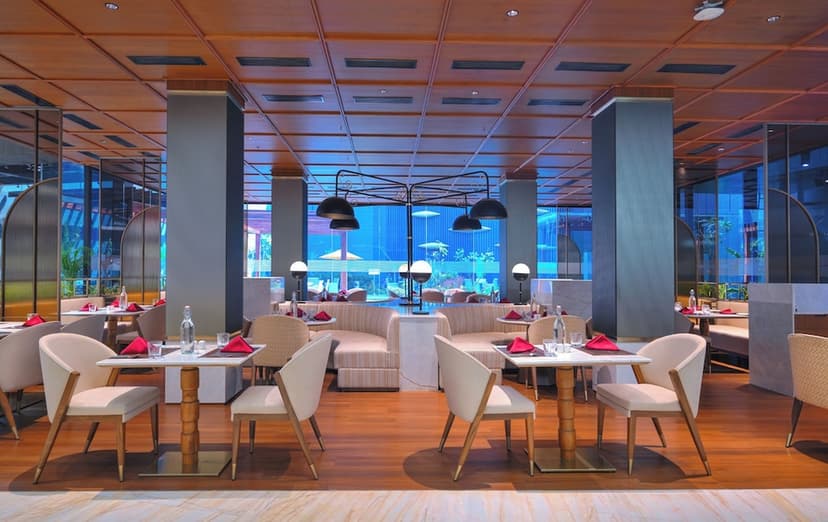 Liquid Lounge
