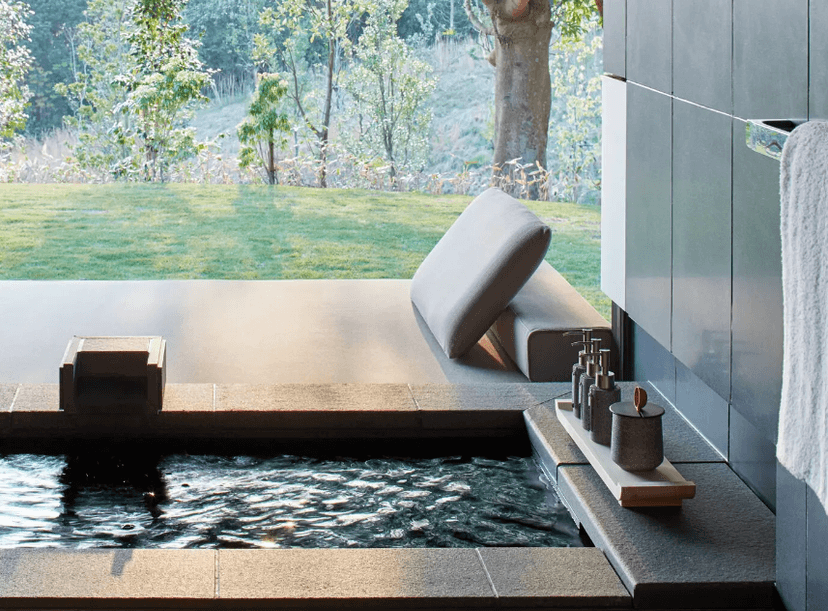 Private onsen soaking: In every suite and villa.