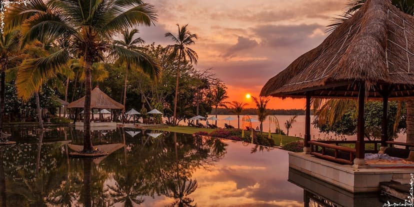 Sunset at Tokek Bar: Over Bali’s Mount Agung.