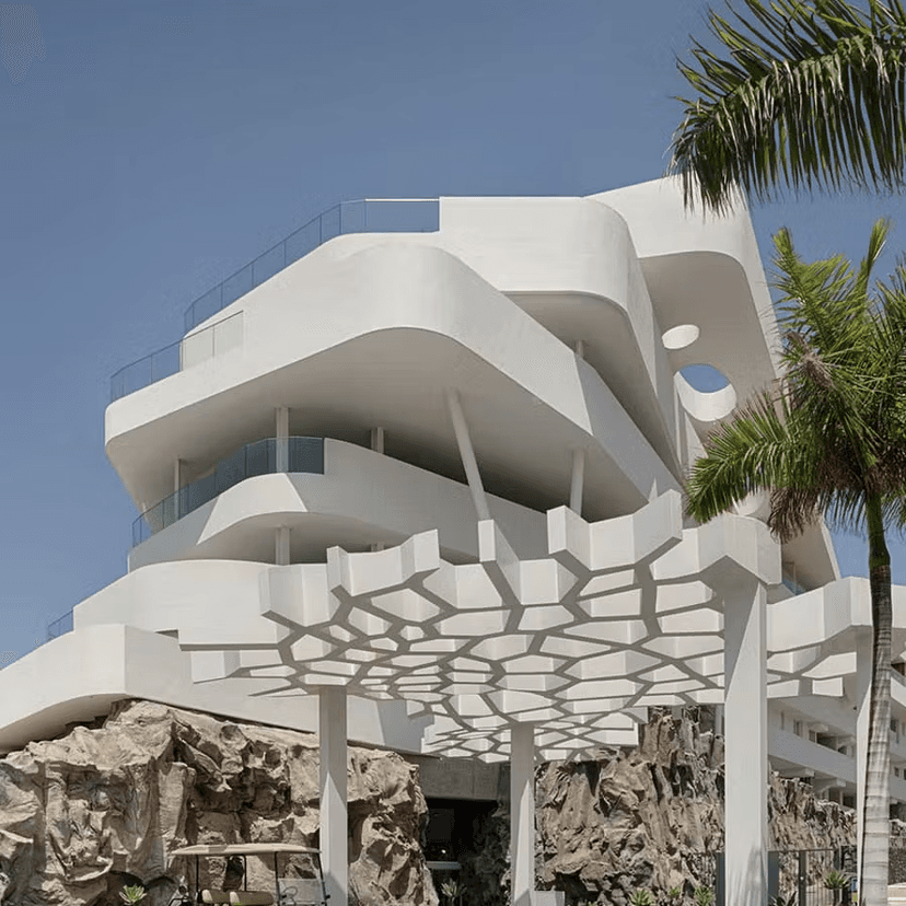 Experience: A coral-reef ocean liner