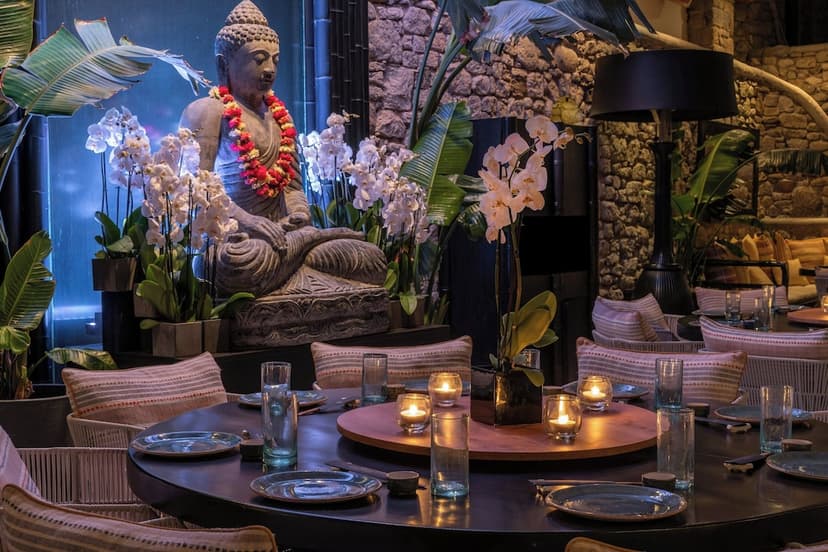 Experience: Buddha-Bar Beach