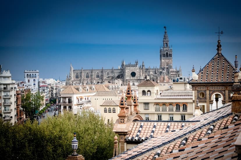 Experience: The Alcazar & Cathedral