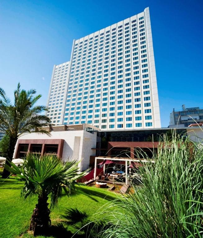 Experience: The 24th-floor Sky Lounge