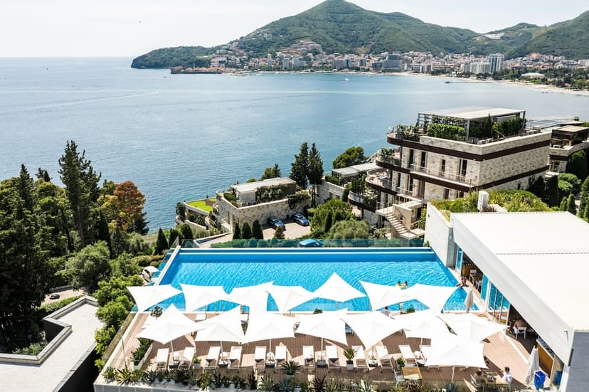 Experience: The infinity pool