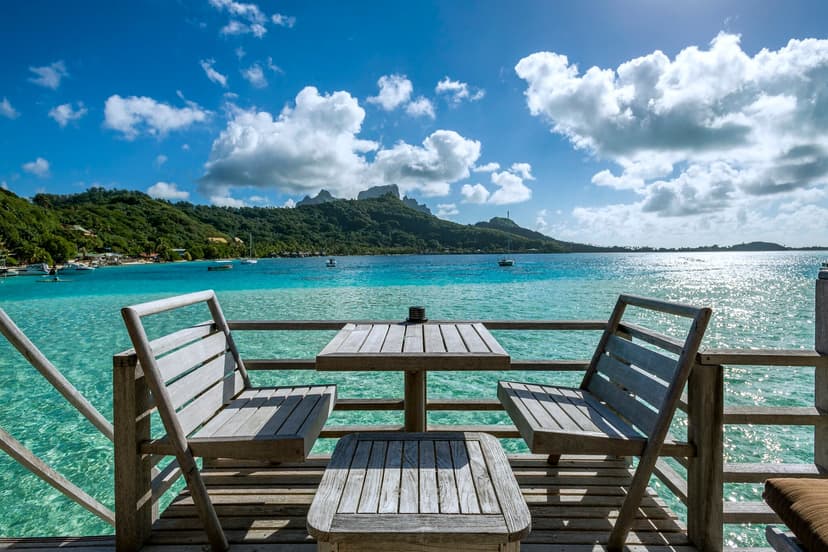 Experience 4: Dive the Bora Bora pass