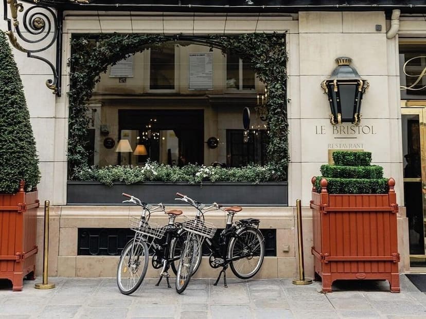 Experience: Faubourg Saint-Honoré