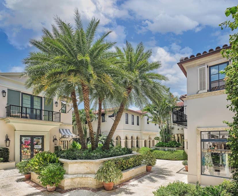 Via Flagler shopping