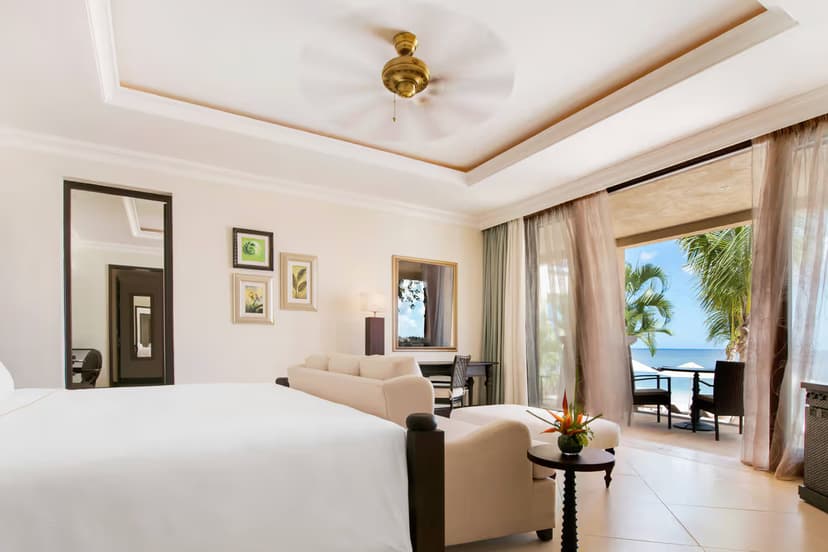 All-suite living — the activity/scene in action. 190 suites with the Heavenly Bed.