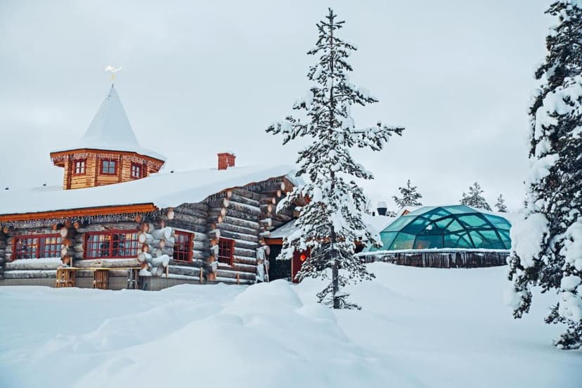 Hero / card image: Kakslauttanen Arctic Resort