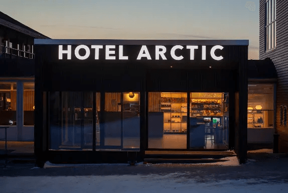 Hero / card image: Hotel Arctic