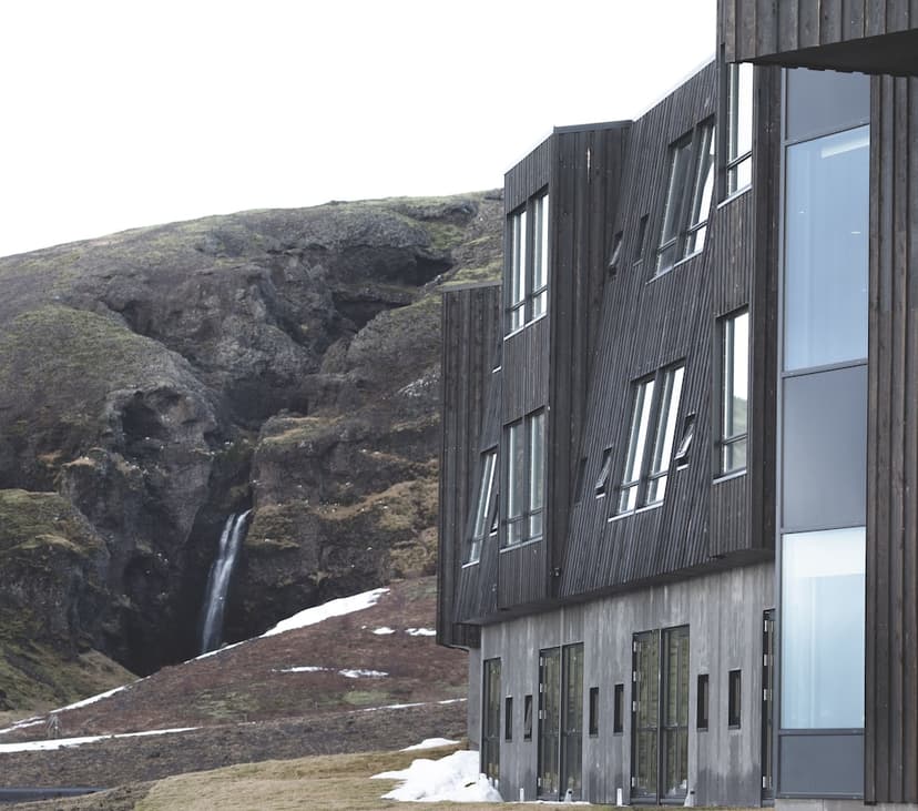 Hero / card image: Fosshotel Glacier Lagoon