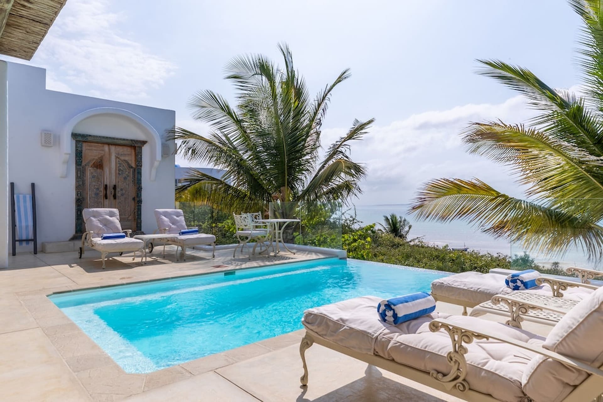 Santorini Mozambique gallery