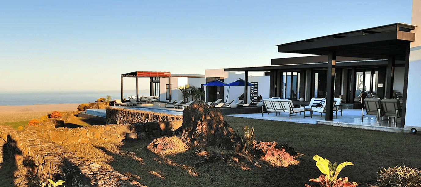 Pikaia Lodge
