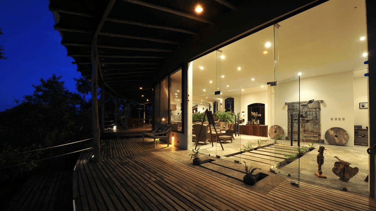 Galapagos Safari Camp