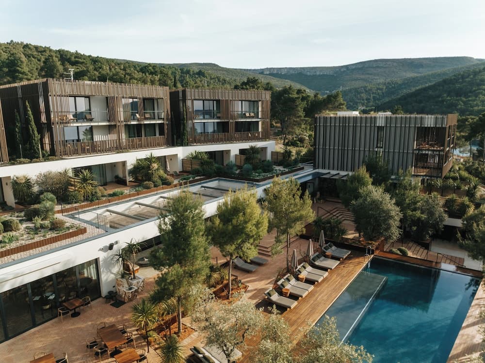 Maslina Resort