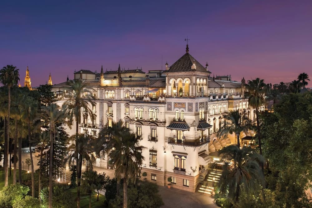 Hotel Alfonso XIII, Seville