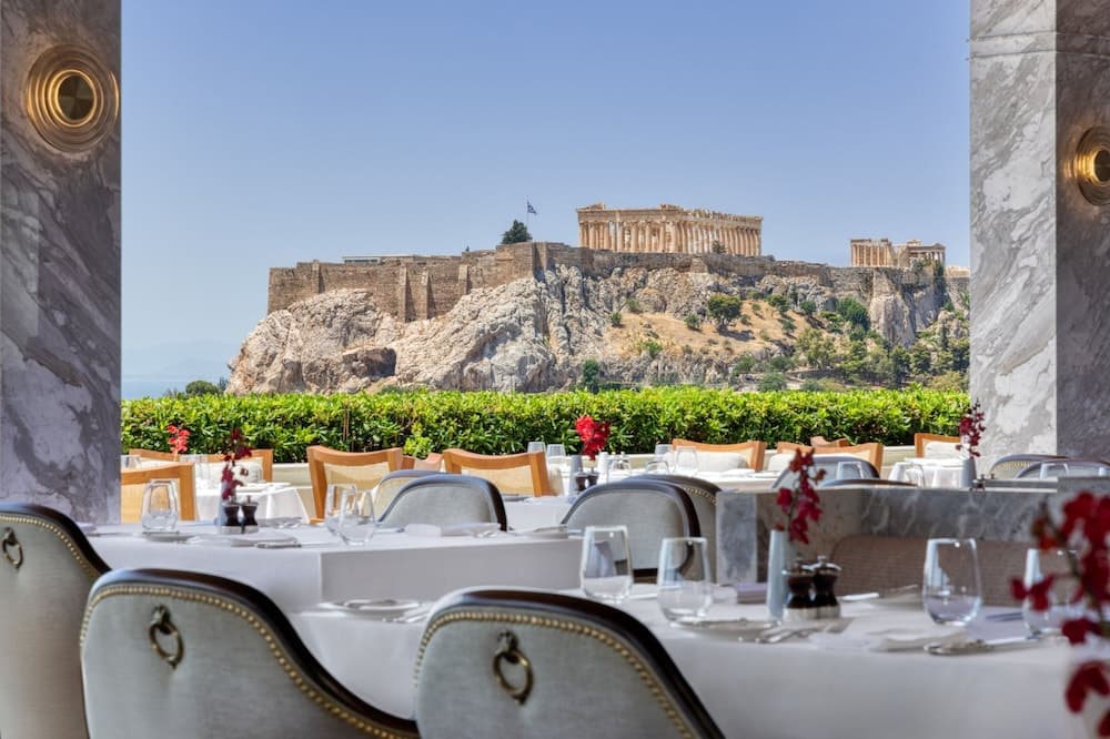 Hotel Grande Bretagne, Athens