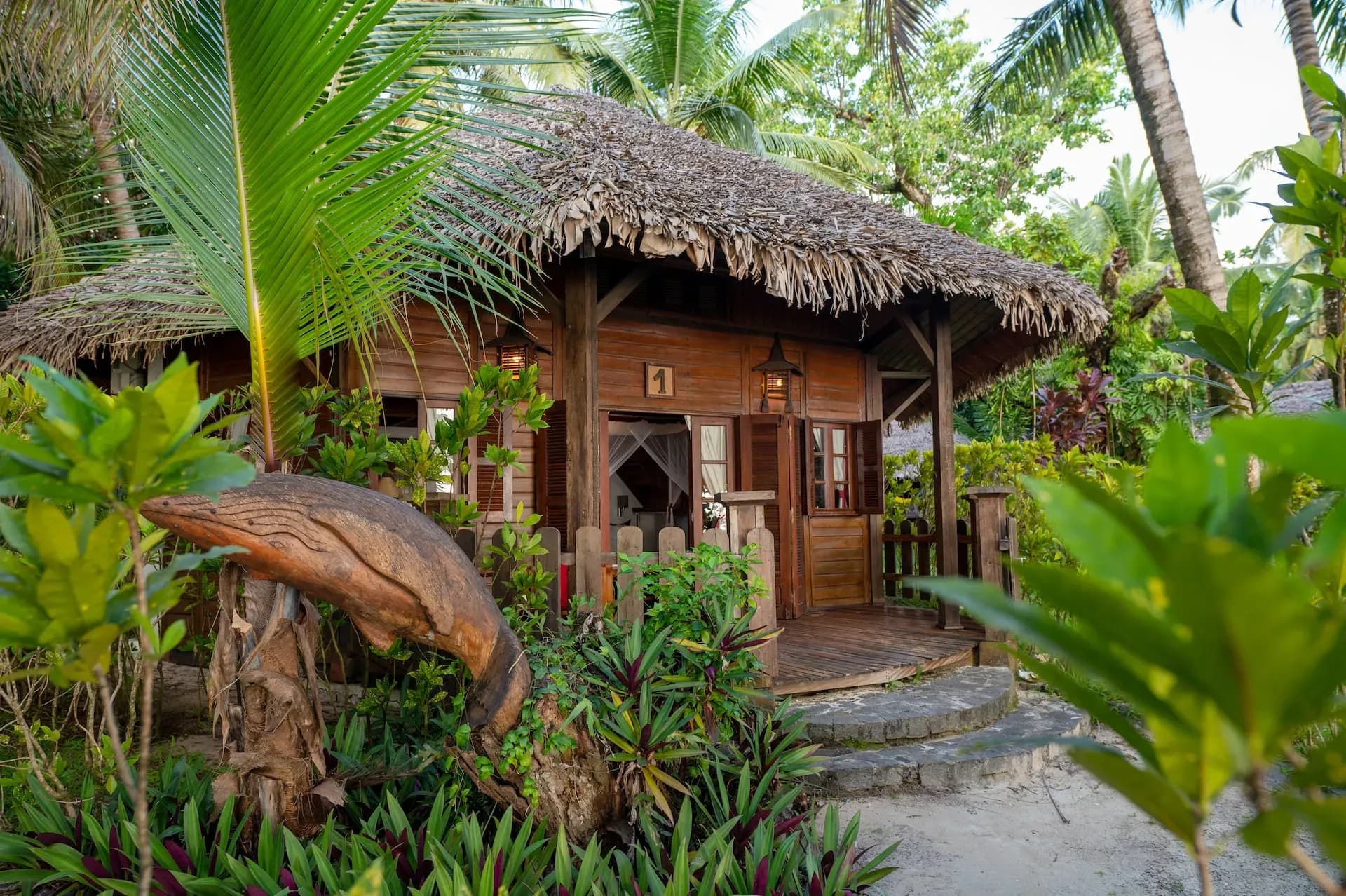 Princesse Bora Lodge & Spa