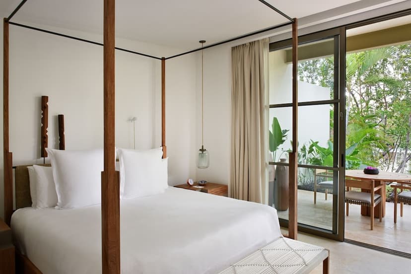 Lagoon Suite