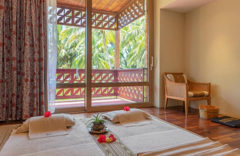 Garden / Sea-View Room