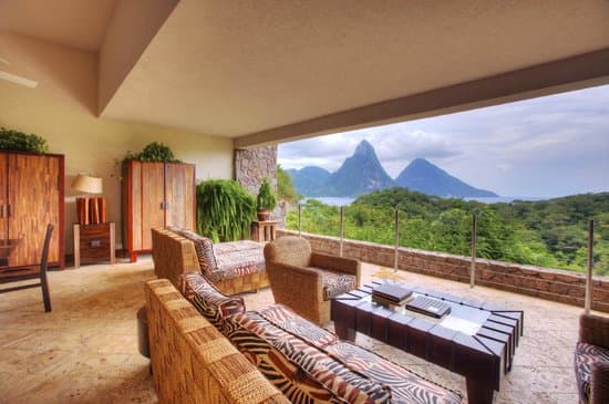 SKY Whirlpool Suite