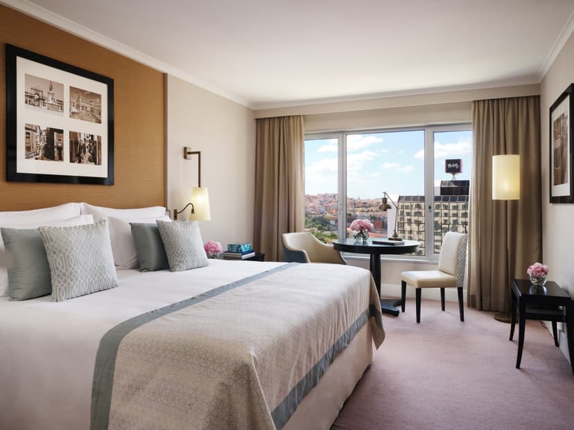 Deluxe City-View Room
