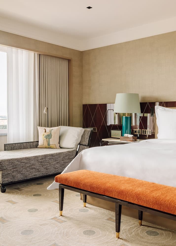 Deluxe Park-View Room