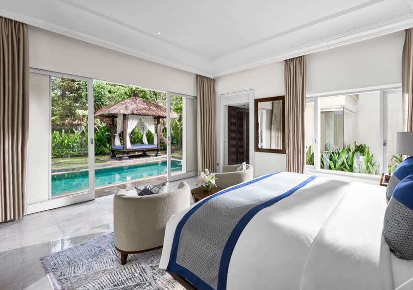 Luxury Pool Access Room