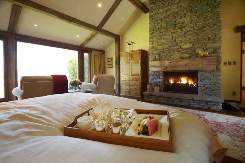 Lodge Suite