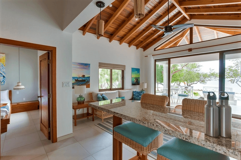 One-Bedroom Beach House