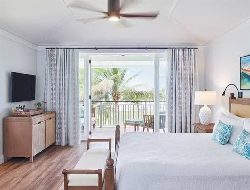 Estate Ocean Room (Eclipse)