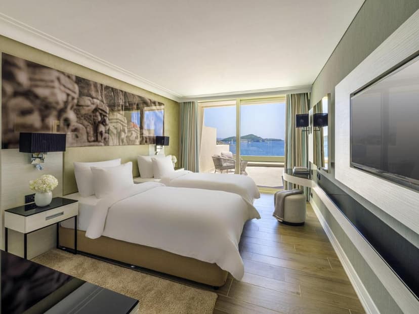 Premium Sea-View Room