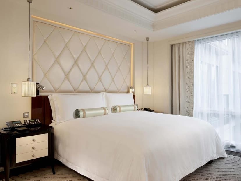 Grand Deluxe Suite