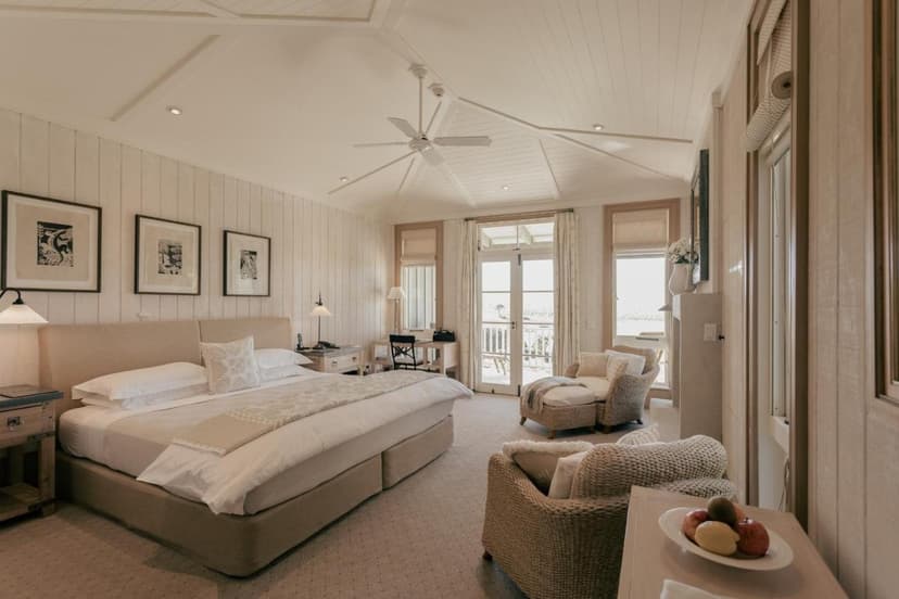 Deluxe Family Suite