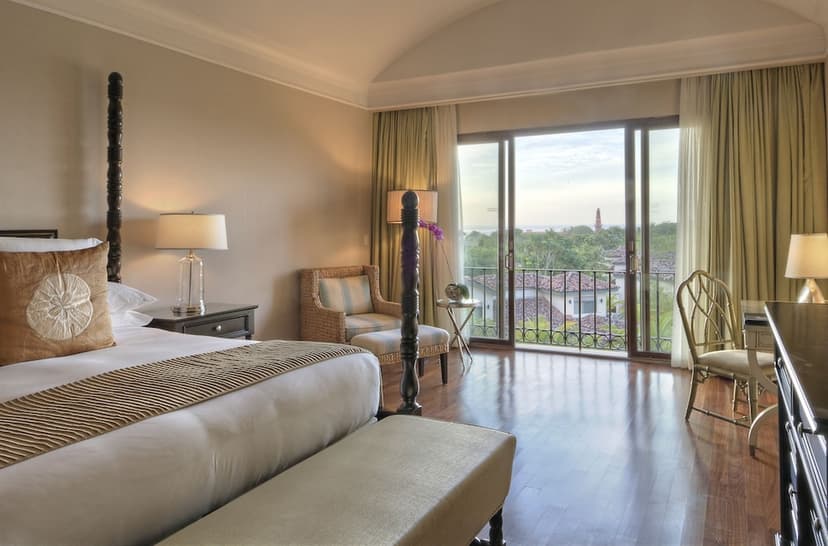 Unique Suite