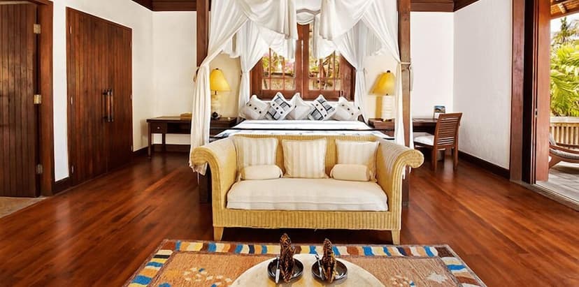 Royal / Two-Bedroom Ocean Villa (Pool)