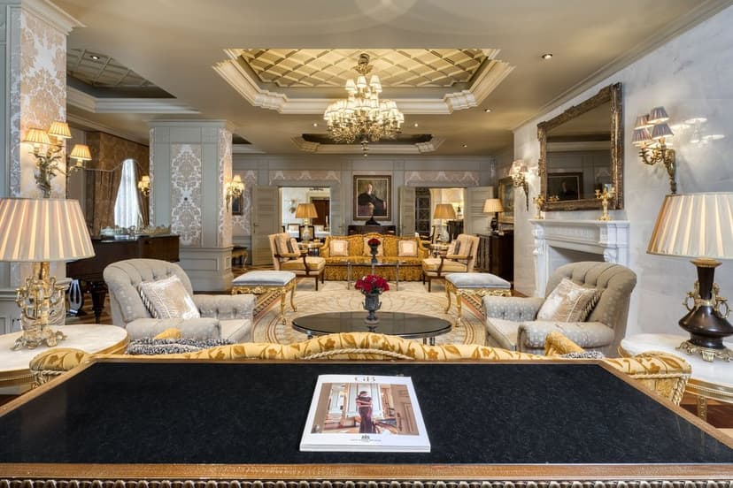 Royal Suite
