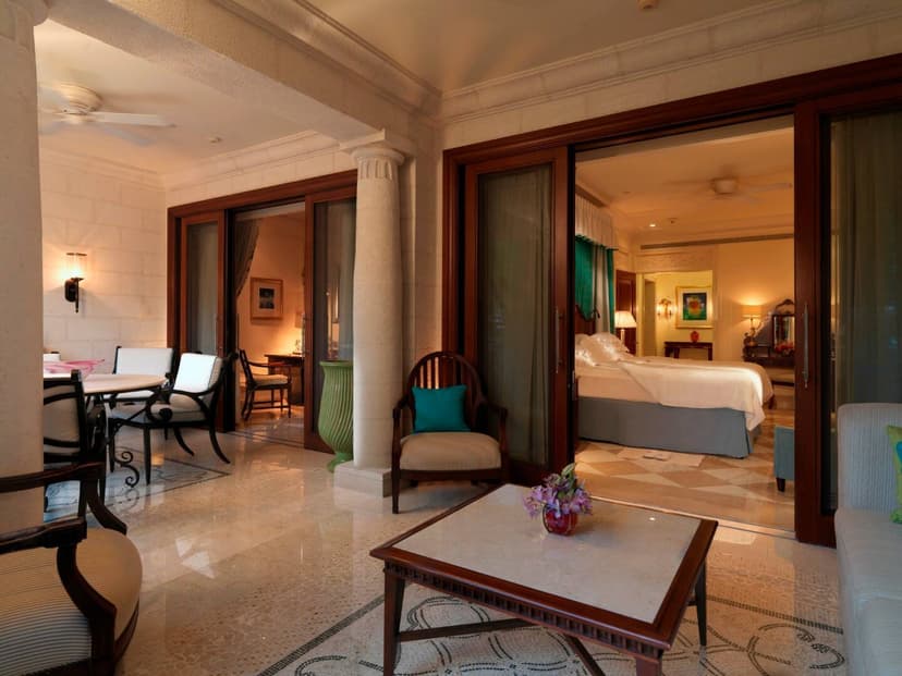 Luxury Orchid Suite
