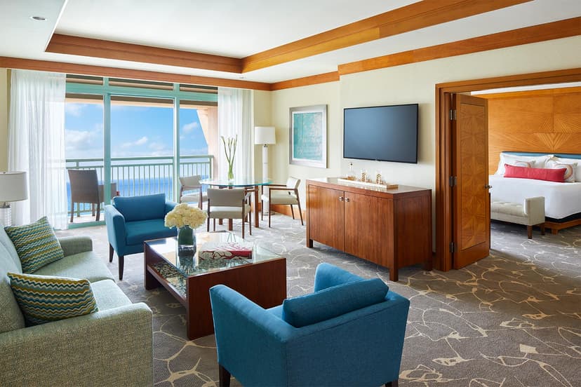 Azure Suite (Lapis Club)