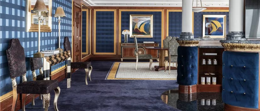 Diplomatic Suite