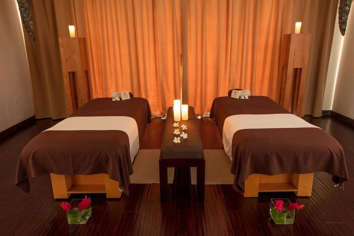 The St. Regis Bora Bora Resort spa