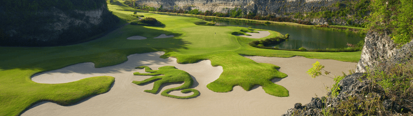 Play the Green Monkey golf course