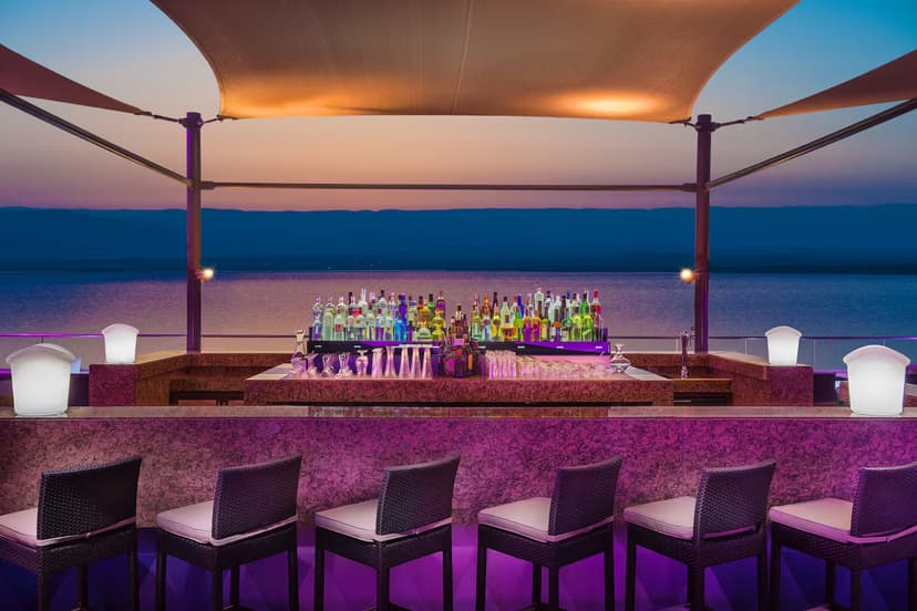 Sky Bar & Lounge