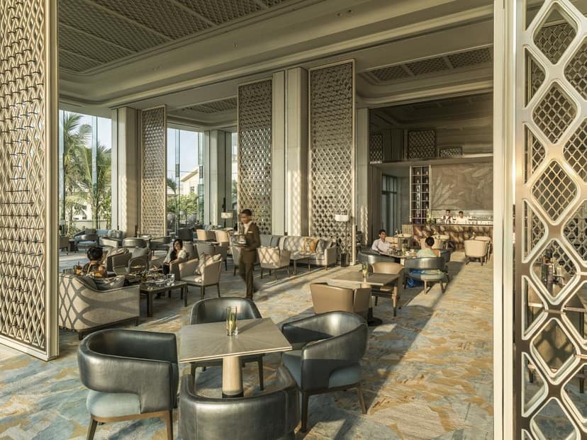 Lobby lounge